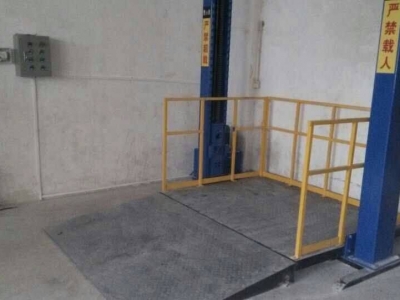 简易式升降机